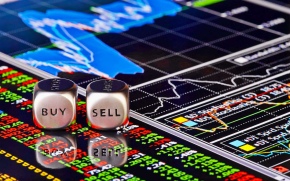 Des pressions baissières sur les marchés actions : simple correction, krach boursier ou opportunités ?