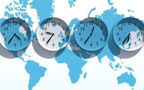 Quels sont les horaires d’ouverture avec les différentes places financières ?