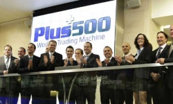 Plus500, le broker CFD