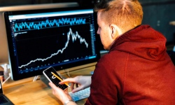 Peut-on trader le soir et le weekend ?